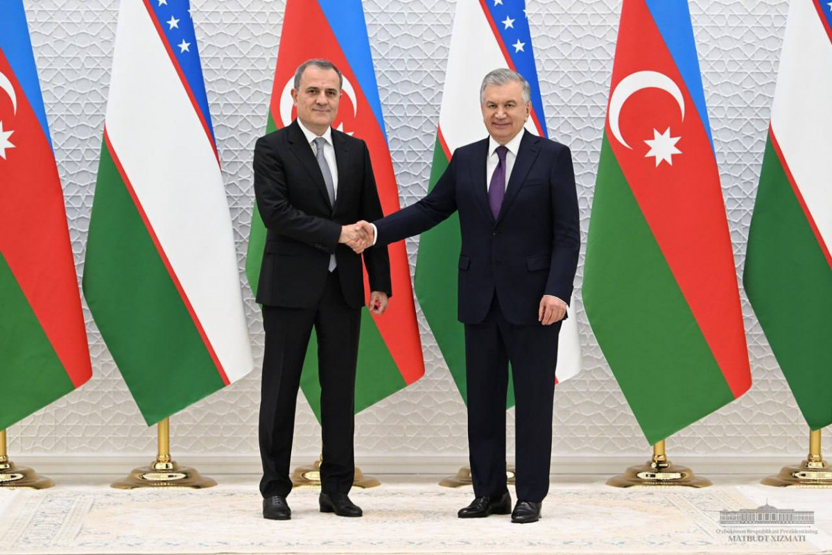 Jeyhun Bayramov, Minister of Foreign Affairs of the Republic of Azerbaijan and Shavkat Mirziyoyev, President of the Republic of Uzbekistan