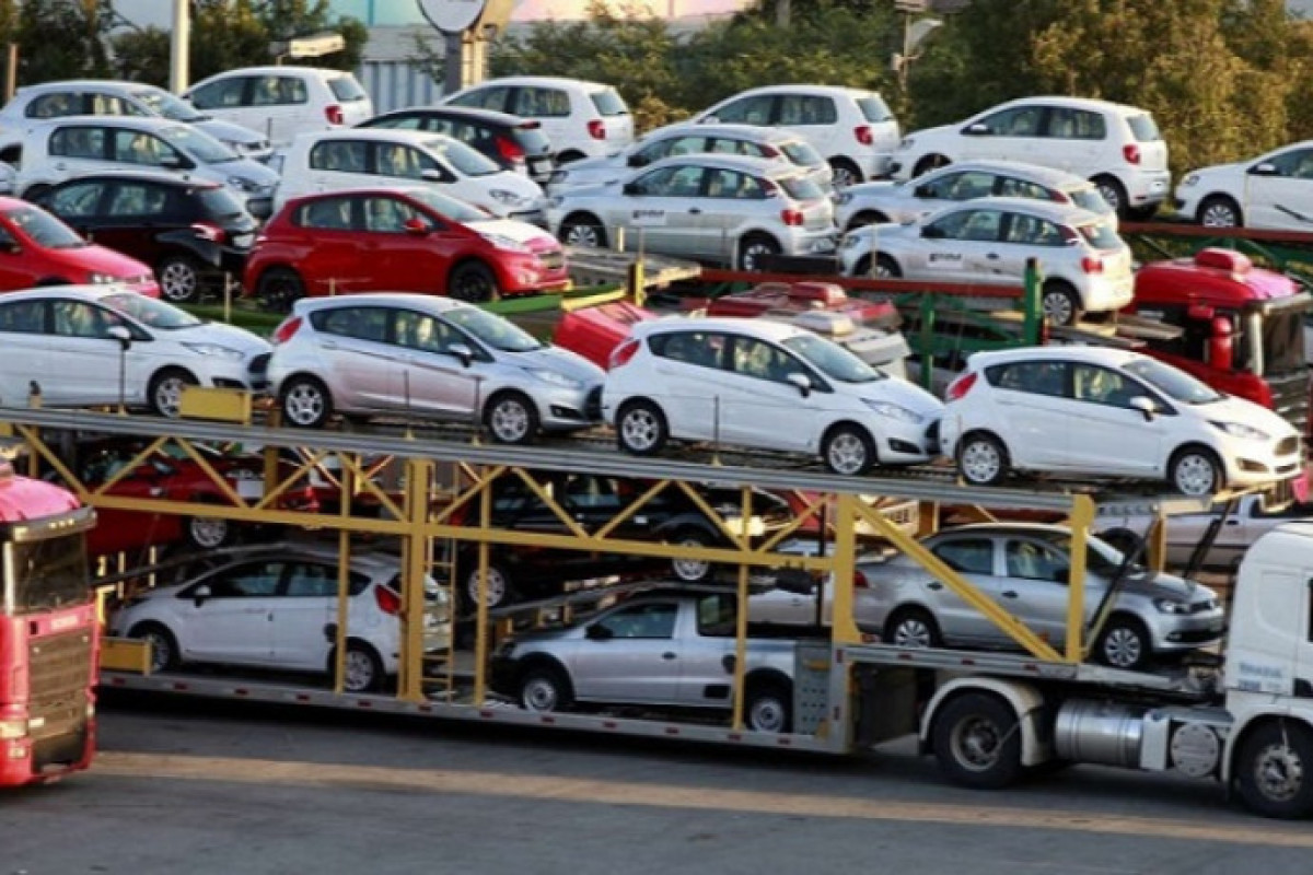 В I квартале этого года в Азербайджан было ввезено около 20 тыс. автомобилей