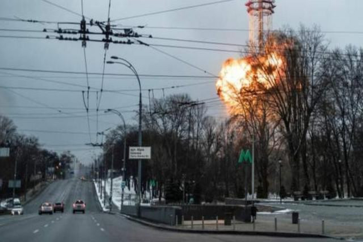 В результате ракетного обстрела в украинском городе Чернигов погибли 4 человека