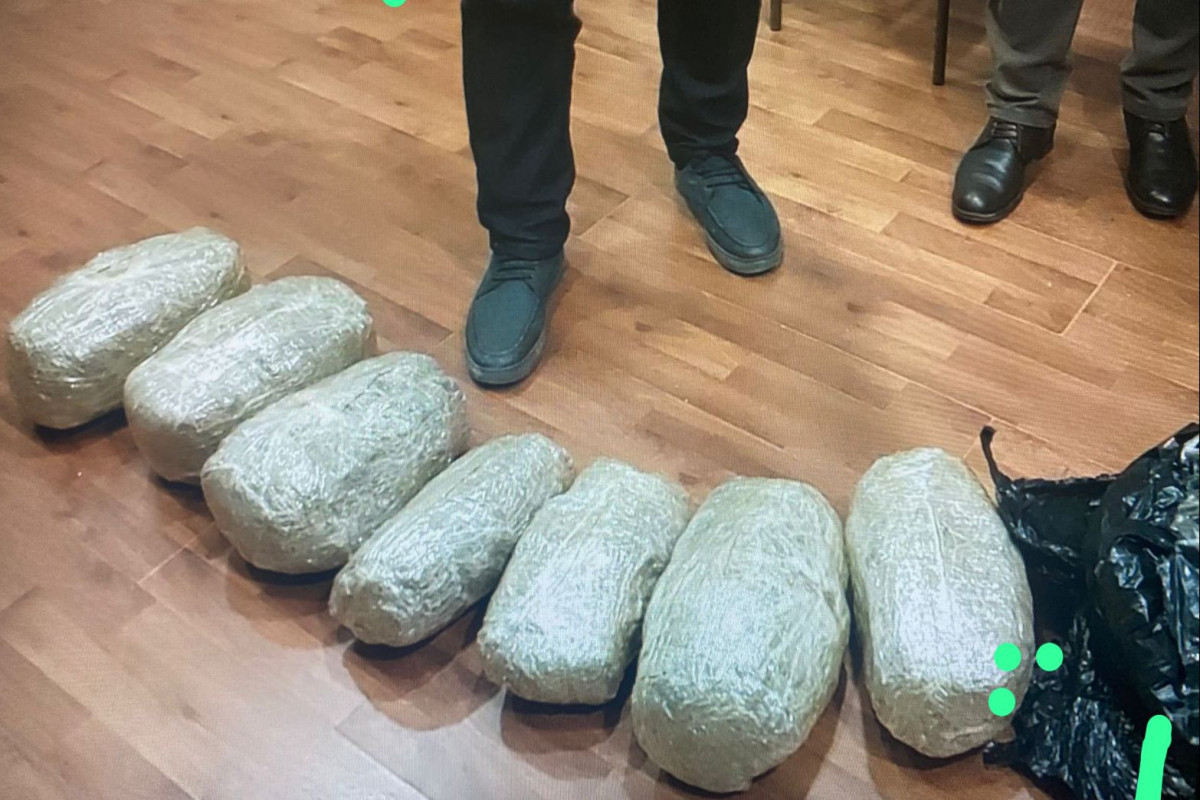 Azerbaijan arrests person who obtained 12 kg of drugs on order of an Iranian drug dealer -<span class="red_color">PHOTO