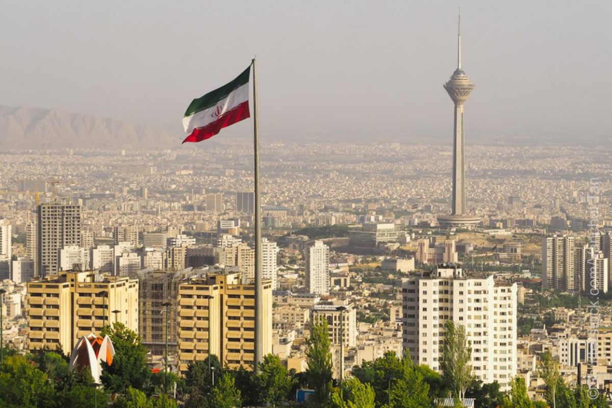 İranlı general: İsfahanda heç bir dağıntı yoxdur
