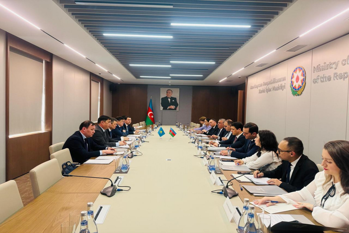 Azerbaijan, Kazakhstan hold consular consultations-<span class="red_color">PHOTO