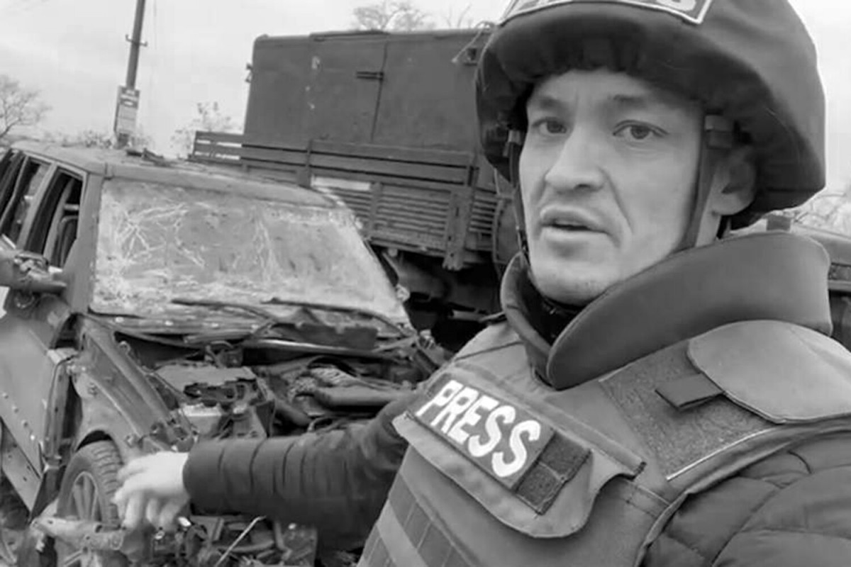 “İzvestiya”nın hərbi reportyoru müharibə bölgəsində ölüb