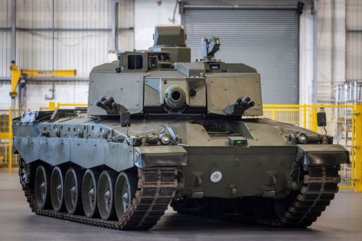 Britaniyada tarixin “ən ölümcül tankı” təqdim olunub - VİDEO 