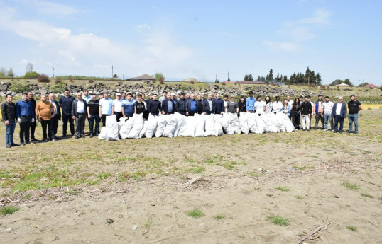 Baş Prokurorluq Astarada təmizlik aksiyası keçirib - FOTO 