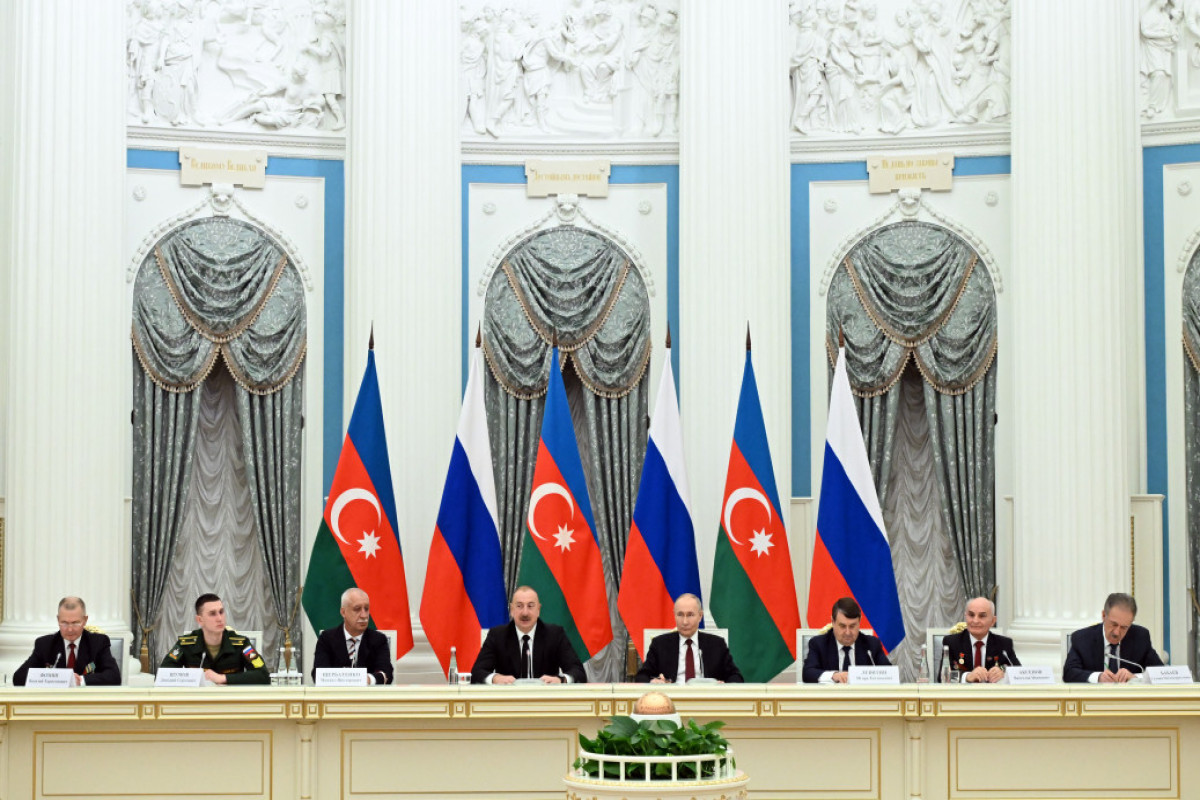 Joint meeting was held between Azerbaijani and Russian Presidents with railway veterans and workers on the occasion of the 50th anniversary of the Baikal-Amur Mainline-<span class="red_color">UPDATED