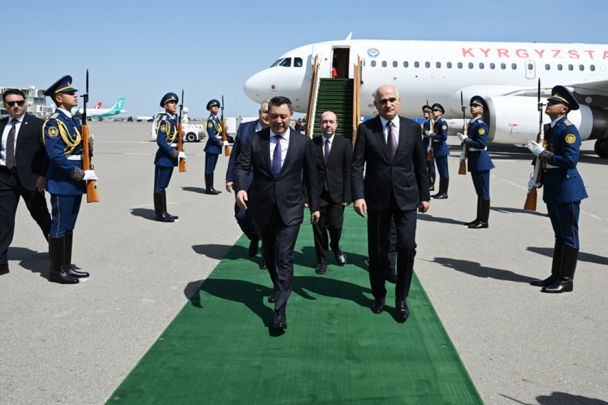 Kyrgyz President arrives in Azerbaijan for state visit-<span class="red_color">UPDATED