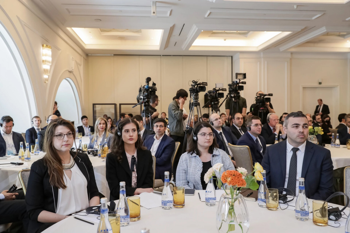 Azərbaycan-Macarıstan biznes forumu keçirilib