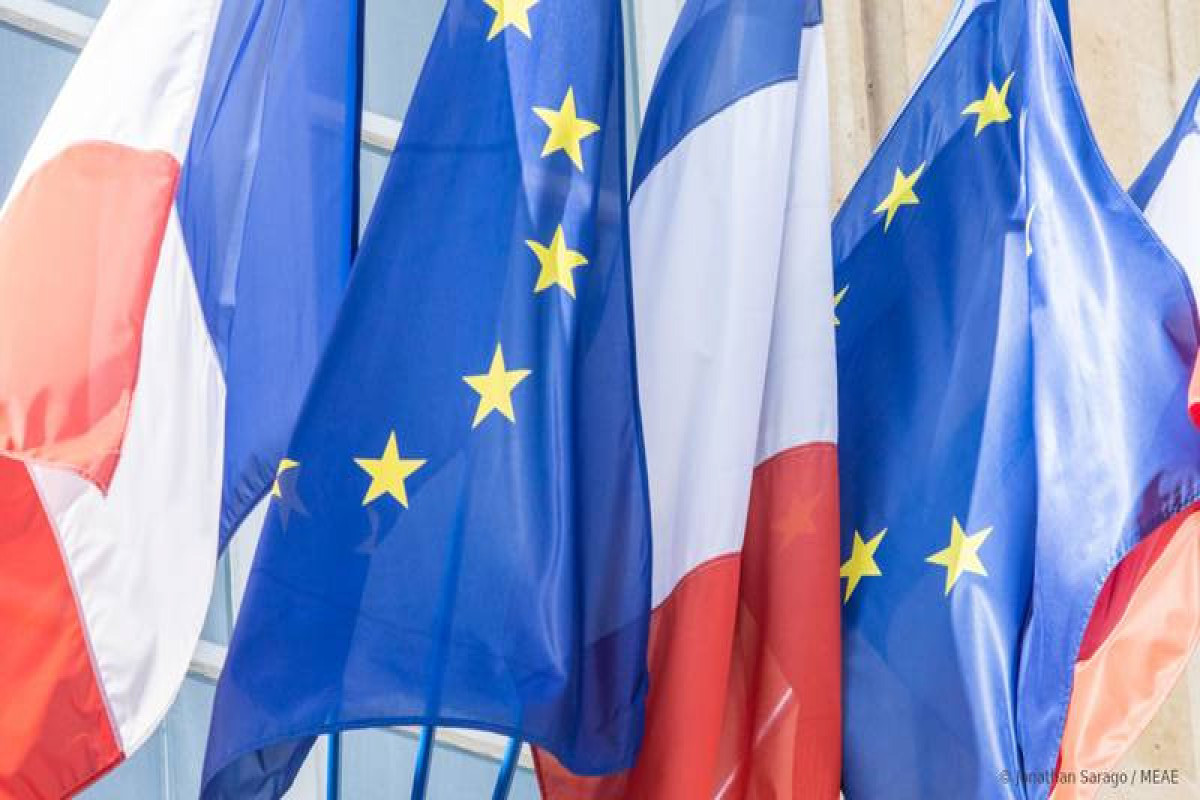 Франция и ЕС обсудят обновление стратегии безопасности Евросоюза
