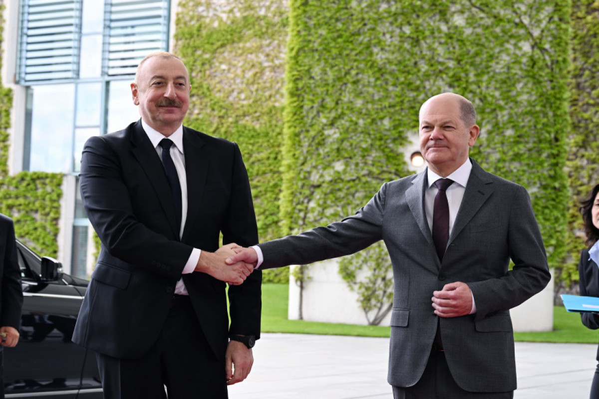 Ilham Aliyev, President of the Republic of Azerbaijan and Olaf Scholz, Federal Chancellor of the Federal Republic of Germany