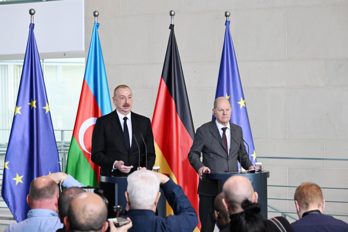 Президент Азербайджана и канцлер Германии провели совместную пресс-конференцию - <span class="red_color">ФОТО