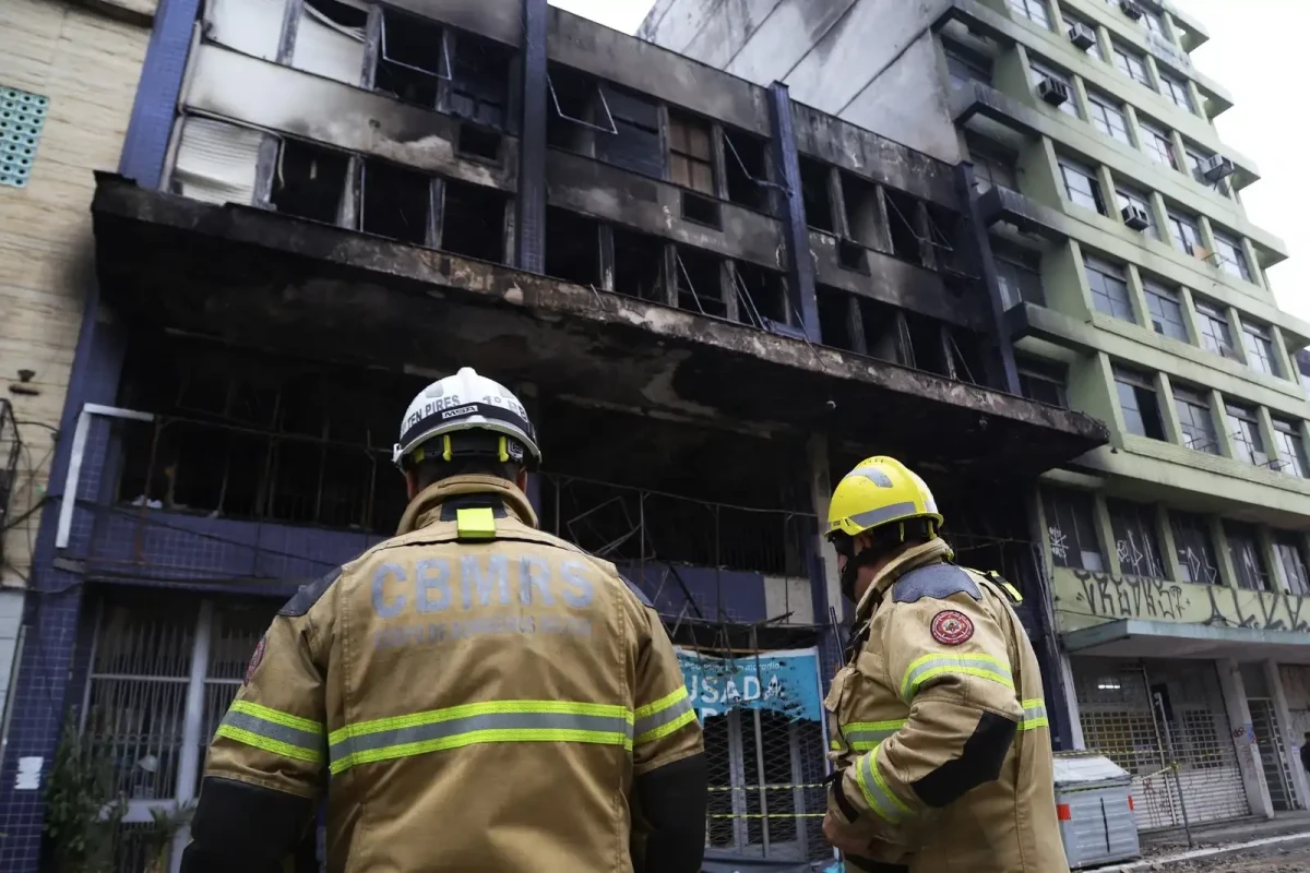 Fire at Brazil guesthouse leaves at least 10 dead, 11 injured