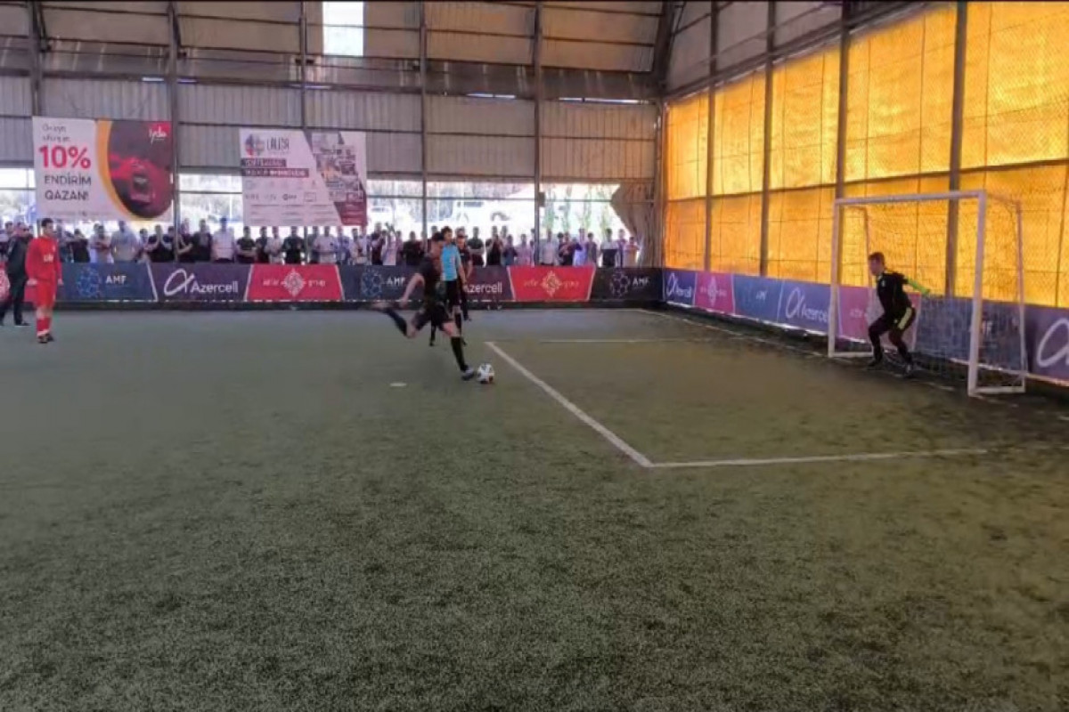 FHN-in komandası Ulu Öndərin xatirəsinə həsr olunan minifutbol turnirinin finalına çıxıb