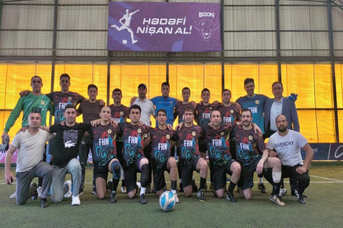 Команда МЧС Азербайджана вышла в финал турнира по мини-футболу, посвященного памяти великого лидера-<span class="red_color">ФОТО