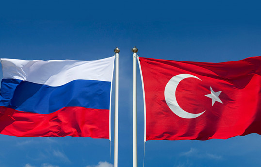 Bayraktar: "Rusiya ilə razılaşmalar Türkiyənin enerji böhranından yayınmasına kömək edib"