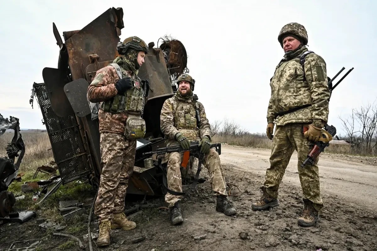 Ukrayna Prezidenti: Rusiya Qərbin silah tədarükünün gecikməsindən istifadə edir