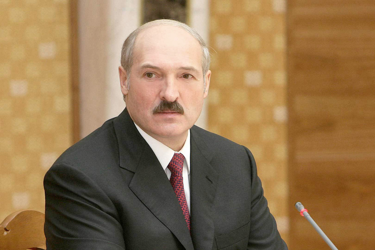 Lukaşenko Belarus Hərbi Akademiyasına yeni rəhbər təyin edib