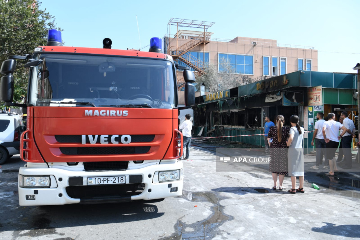 “8-ci kilometr bazarı”ndakı yanğında bir nəfər zəhərlənib - YENİLƏNİB-5  - VİDEO  - FOTO 