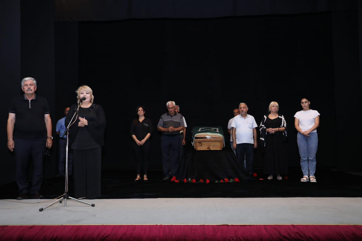 Lənkəran Teatrının aktrisası dəfn edilib - YENİLƏNİB 
