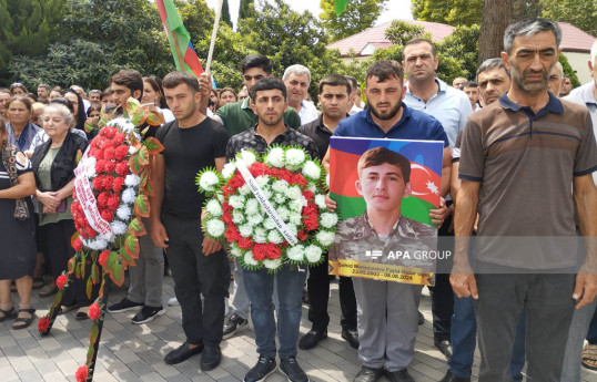 İki il əvvəl Laçında itkin düşmüş hərbçi Fərid Məmmədov Quzanlı Şəhidlər xiyabanında dəfn edilib - FOTO  - YENİLƏNİB 