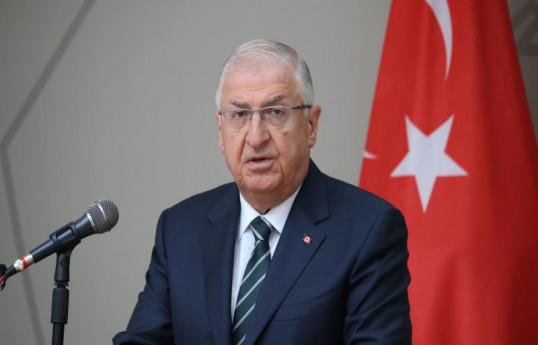 Türkiyənin milli müdafiə naziri Yaşar Gülər