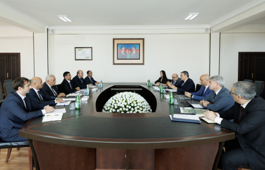 “AzerGold” QSC və Naxçıvan MR-in Ekologiya və Təbii Sərvətlər Nazirliyi arasında görüş keçirilib