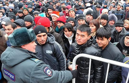 Rusiyada miqrantlar üçün yeni qadağalar qüvvəyə minib