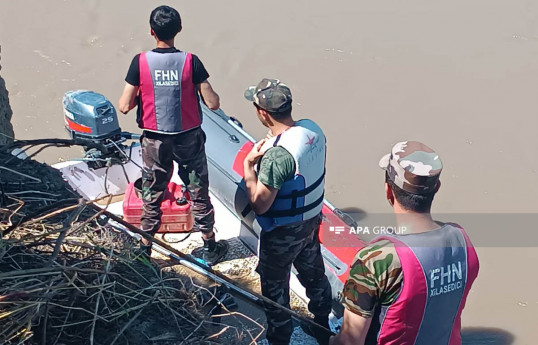 Tovuzda iki ay əvvəl avtomobilin Kürə düşməsi nəticəsində batan 2 nəfərdən digərinin meyiti tapılıb - YENİLƏNİB 