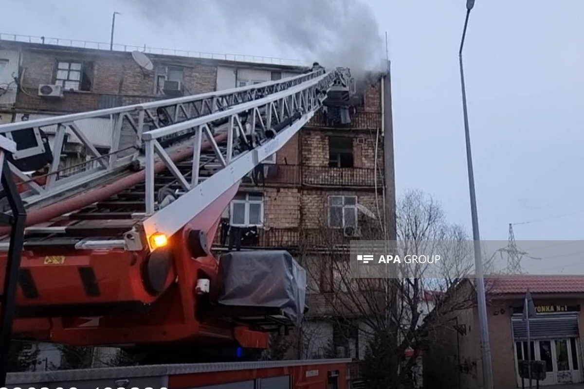 Bakıda yaşayış binasında elektrik sayğacları yanıb