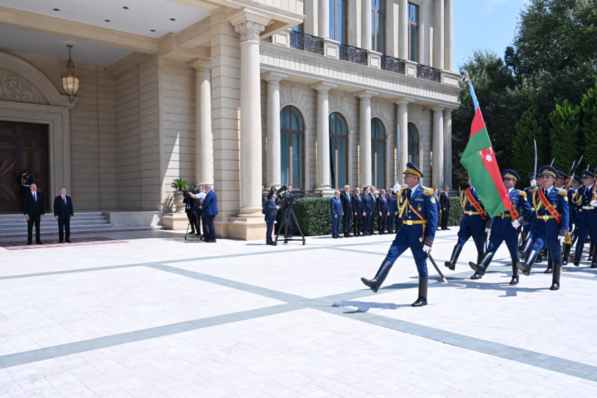 Rusiya Prezidentinin rəsmi qarşılanma mərasimi olub