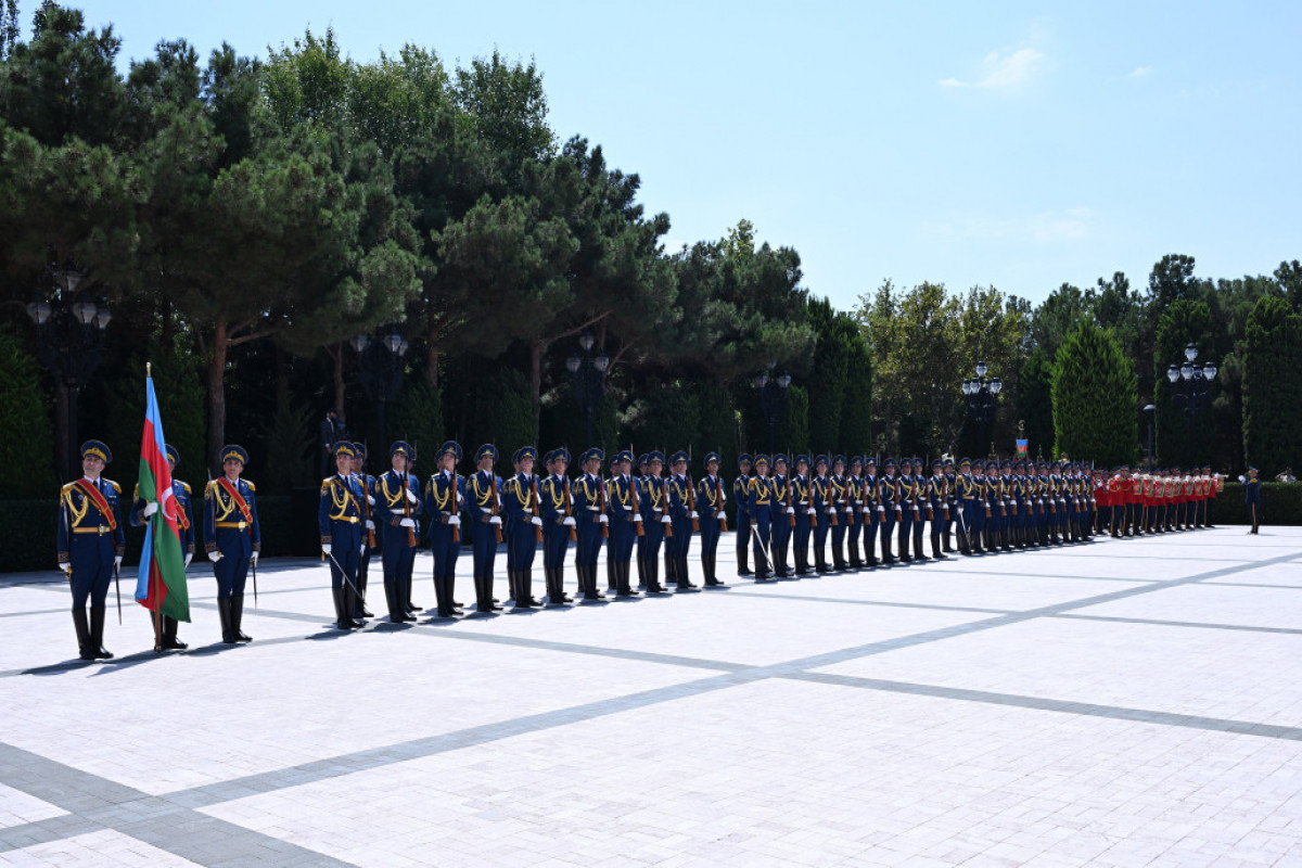 Rusiya Prezidentinin rəsmi qarşılanma mərasimi olub