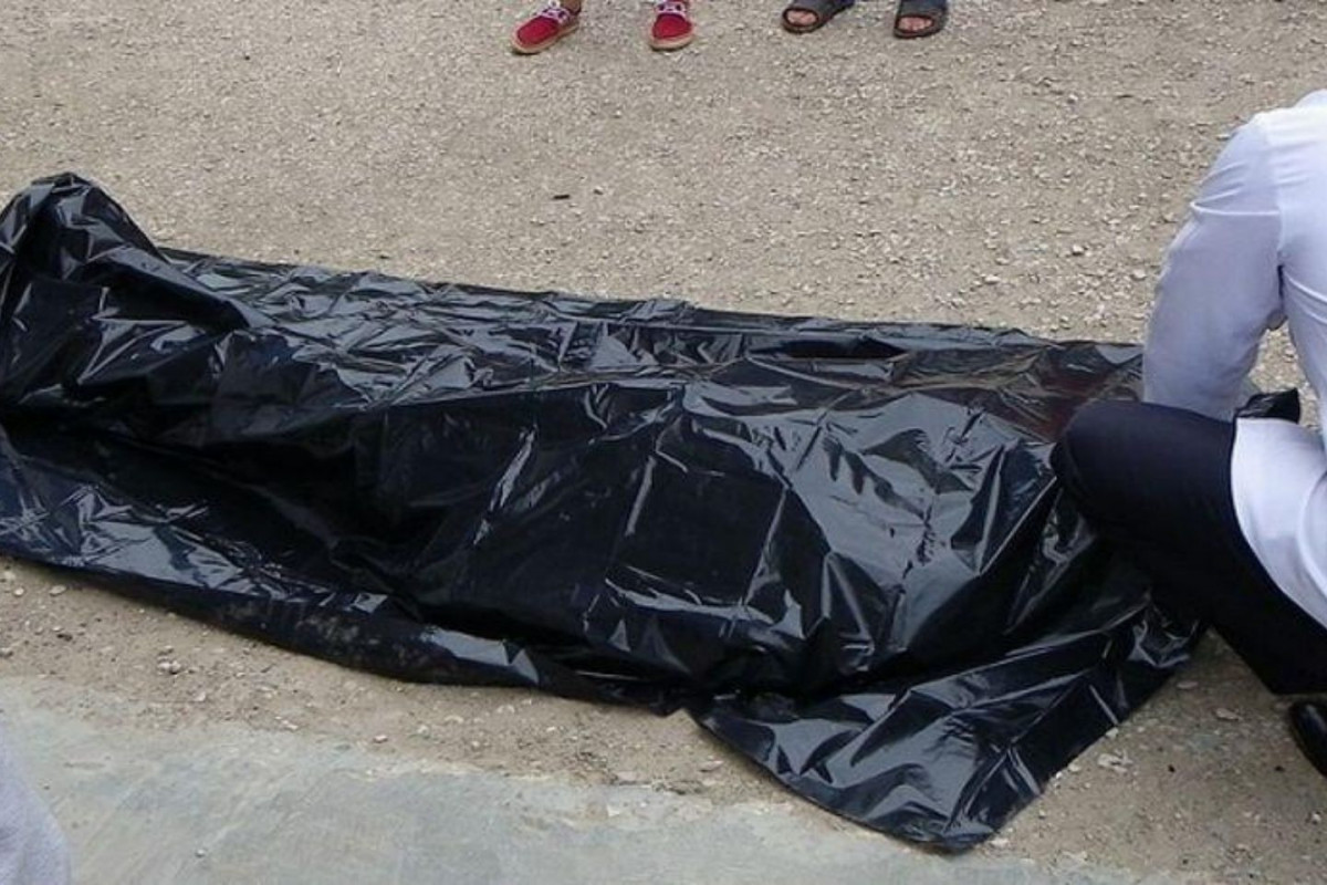 Göyçayda avtomobilin içində meyit aşkarlanıb