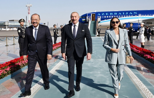 Prezident İlham Əliyev Özbəkistana dövlət səfərinə gəlib