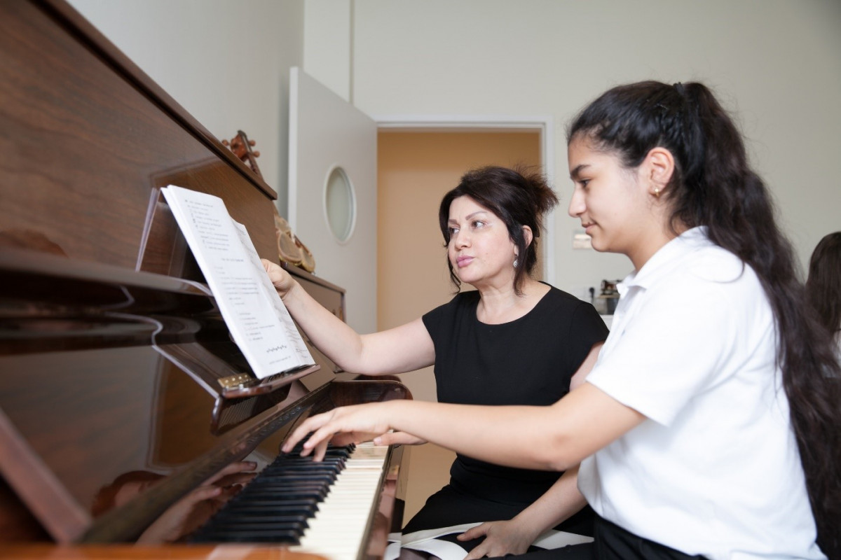 Musiqi və incəsənət məktəblərinə müəllimlərin işə qəbulu üzrə müsabiqənin nəticələri elan olunub