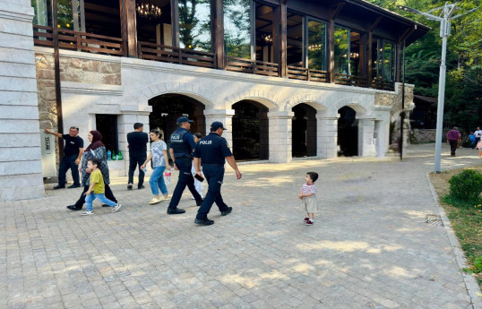 Polis işğaldan azad olunan bölgələrdə sanitariya-gigeyina qaydaları ilə bağlı tədbirlər keçirir - FOTO 