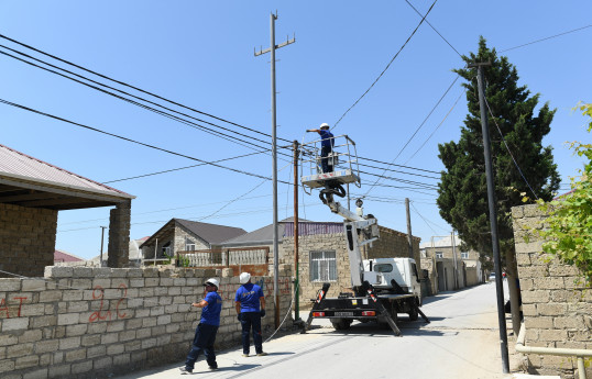 "Azərişıq" Binə qəsəbəsində yenidənqurma işləri aparır