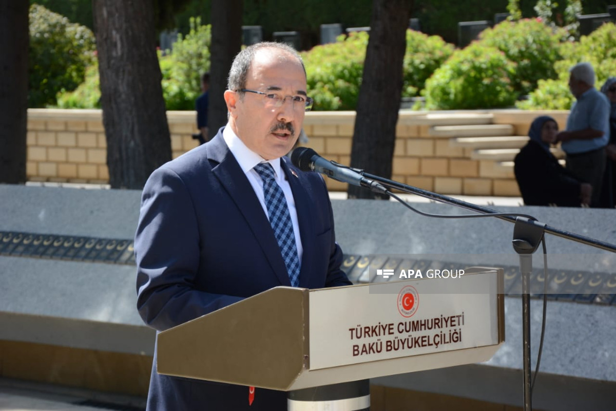 Cahit Bağçı