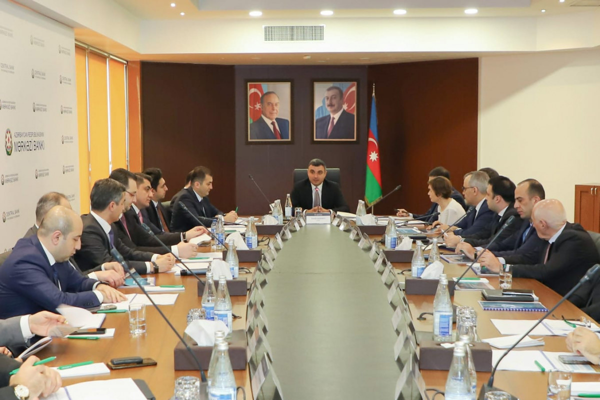 Taleh Kazımov sığorta şirkətlərinin rəhbərləri ilə görüşüb