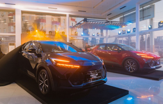 Toyota brendinin ən yeni avtomobili - Toyota C-HR təqdim edilib - FOTO 
