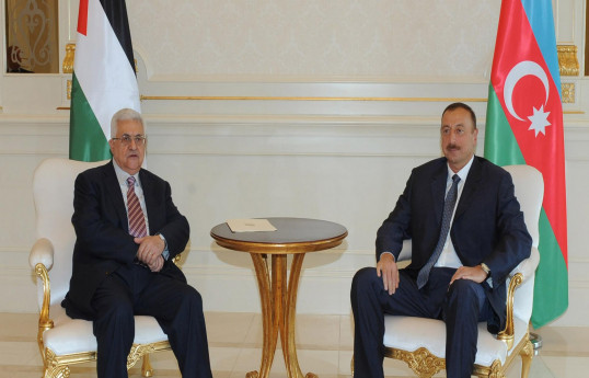 Mahmud Abbas Prezident İlham Əliyevə təbrik məktubu ünvanlayıb