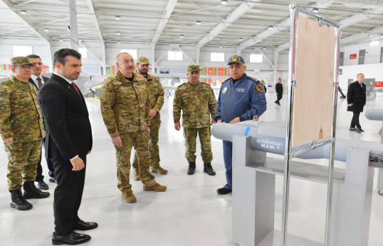 Prezident İlham Əliyev PUA Akademiyasında yaradılan şəraitlə tanış olub
