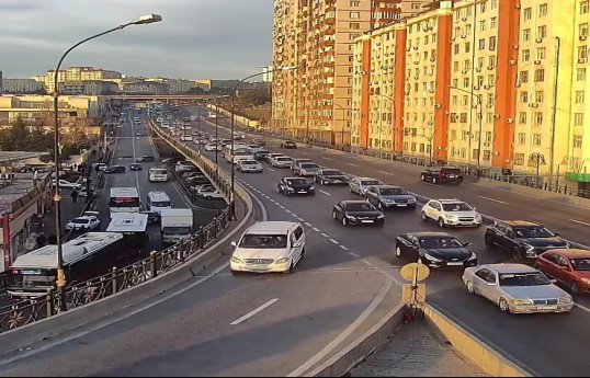 Bakıda sıxlıq müşahidə edilən yollar - SİYAHI 