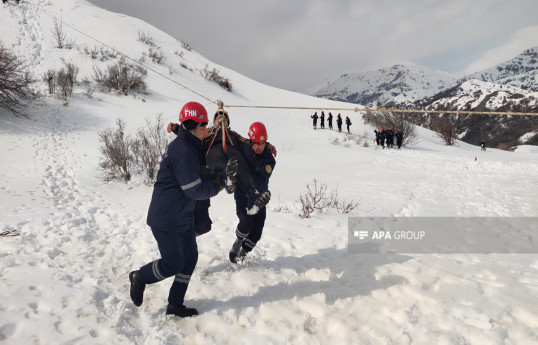 Naxçıvanda qar uçqunlarına həsr olunmuş taktiki-xüsusi təlim keçirilib - FOTO 
