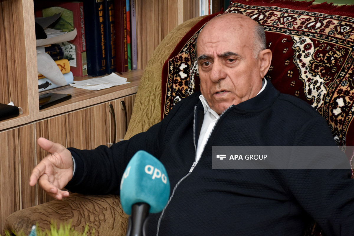 Xalq yazıçısı Mövlud Süleymanlı insult keçirib, reanimasiyadadır