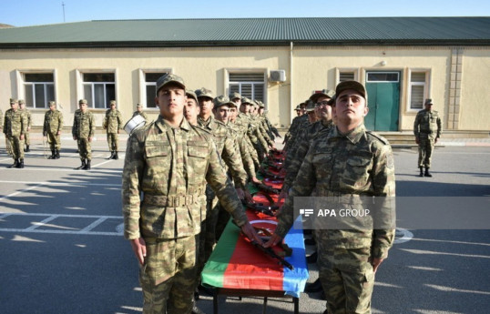 Hərbçilərə qulluq stajına görə əmək pensiyasına əlavələrin verilmə qaydası dəyişib
