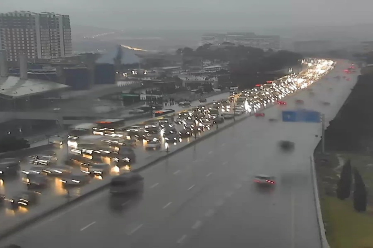 Bakıda sıxlıq müşahidə edilən yollar - SİYAHI 