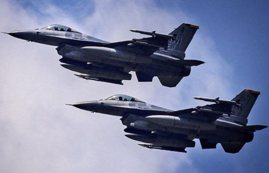 Niderlandın baş naziri: Ukrayna Silahlı Qüvvələri 20-dən çox F-16 qırıcısı alacaq