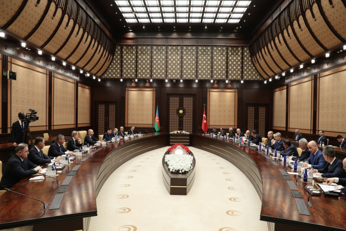 Azərbaycan və Türkiyə prezidentlərinin geniş tərkibdə görüşü olub - YENİLƏNİB-1 