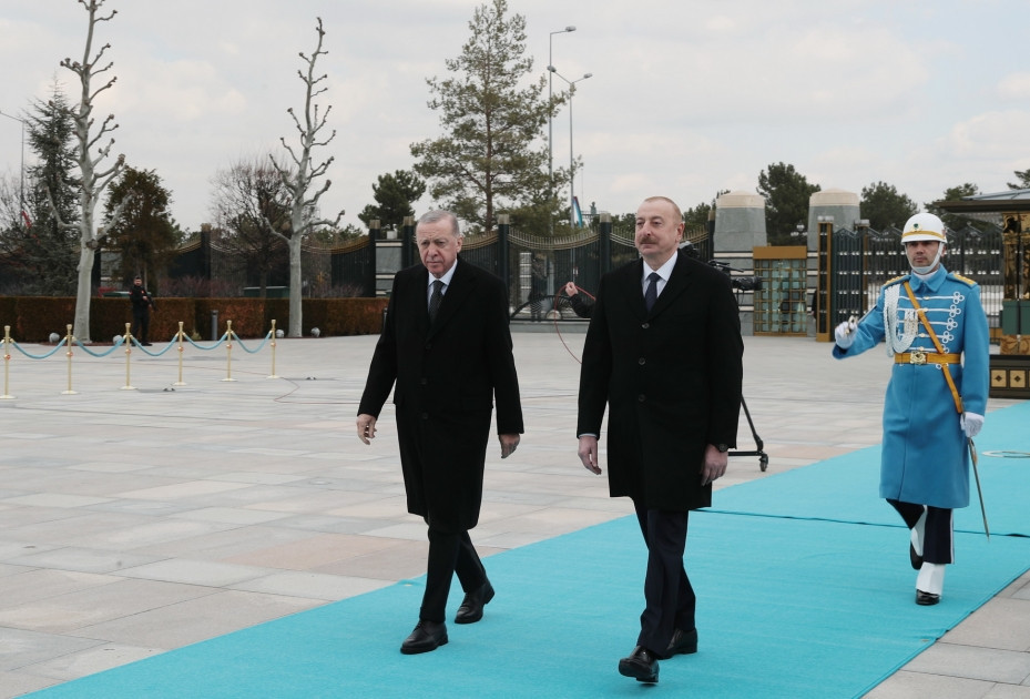 Prezident İlham Əliyevin Ankarada rəsmi qarşılanma mərasimi olub - YENİLƏNİB 