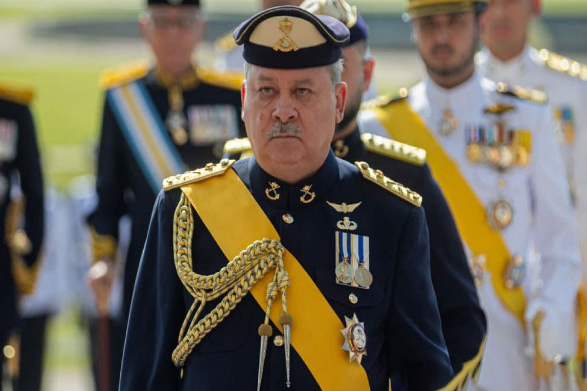 Король Малайзии поздравил Президента Азербайджана
